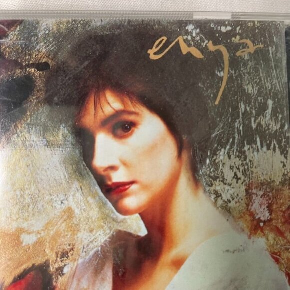 Enya Watermark New Age Audio Music CD 1988 12 Tracks u - Picture 2 of 5